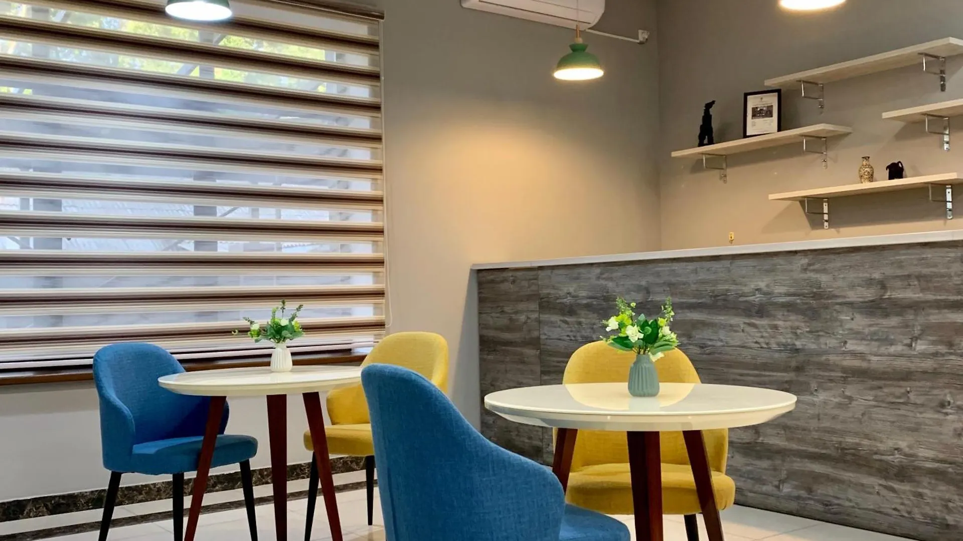 אלמטי Bastau Hotel